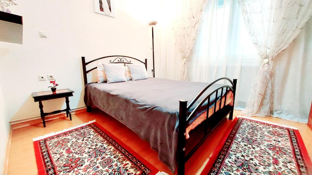 "Home Sweet Home" 3 Bedrooms Big House 110M Free Indoor Parking! Salonic Exterior foto