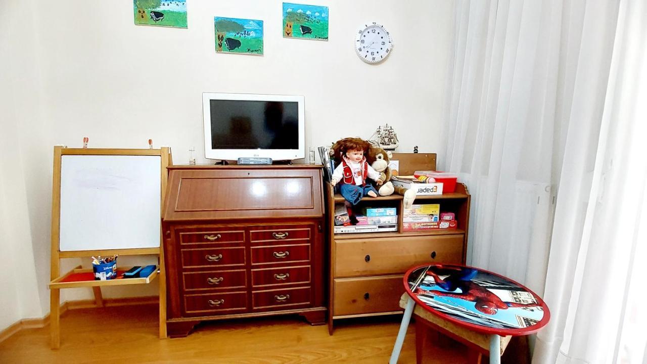 "Home Sweet Home" 3 Bedrooms Big House 110M Free Indoor Parking! Salonic Exterior foto
